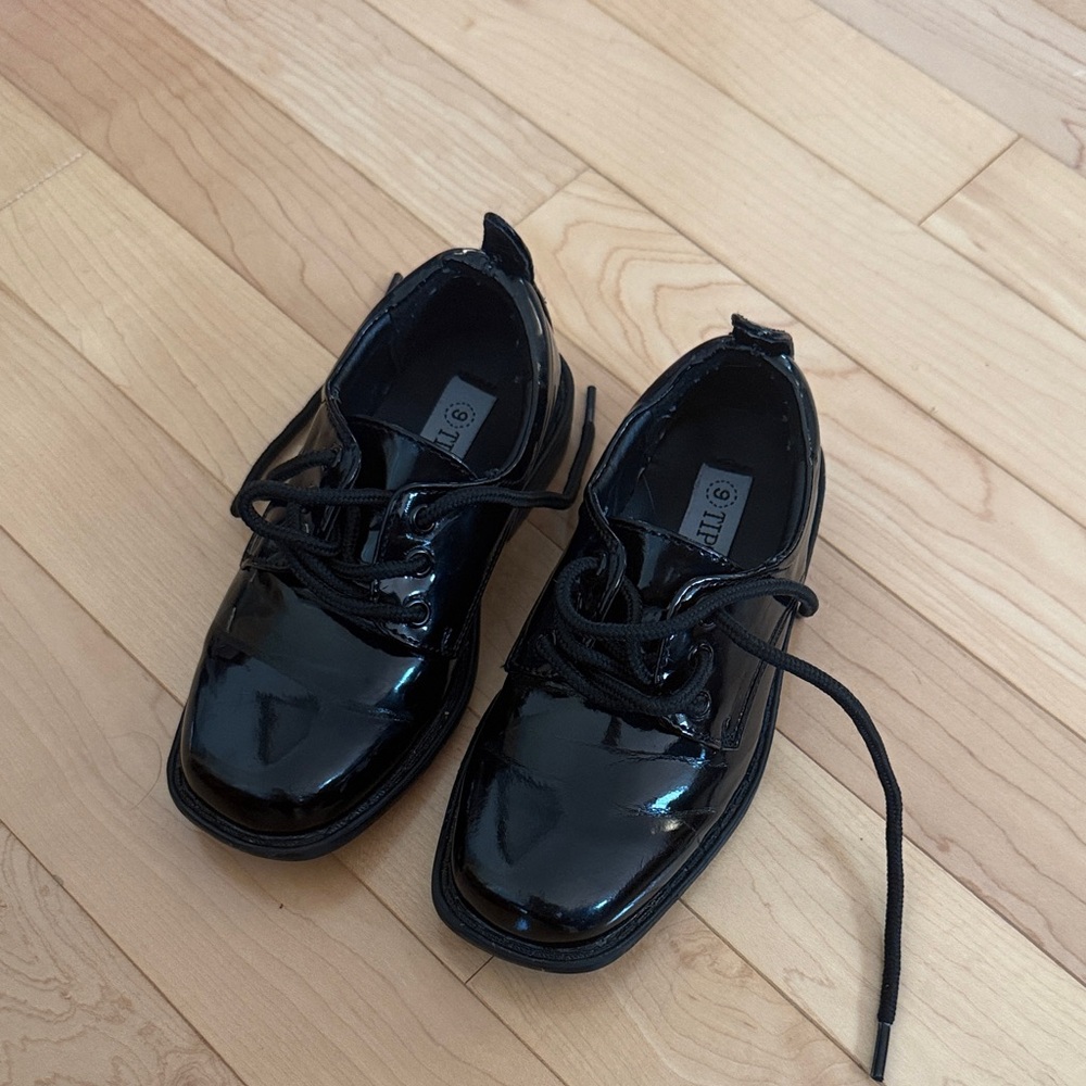 Tip Top Black Patent Dress Shoes